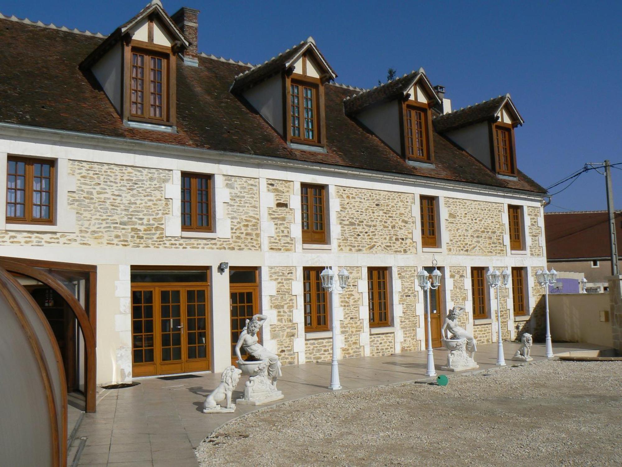 Le Manoir Des Chapelles Bed & Breakfast Venoy Екстериор снимка