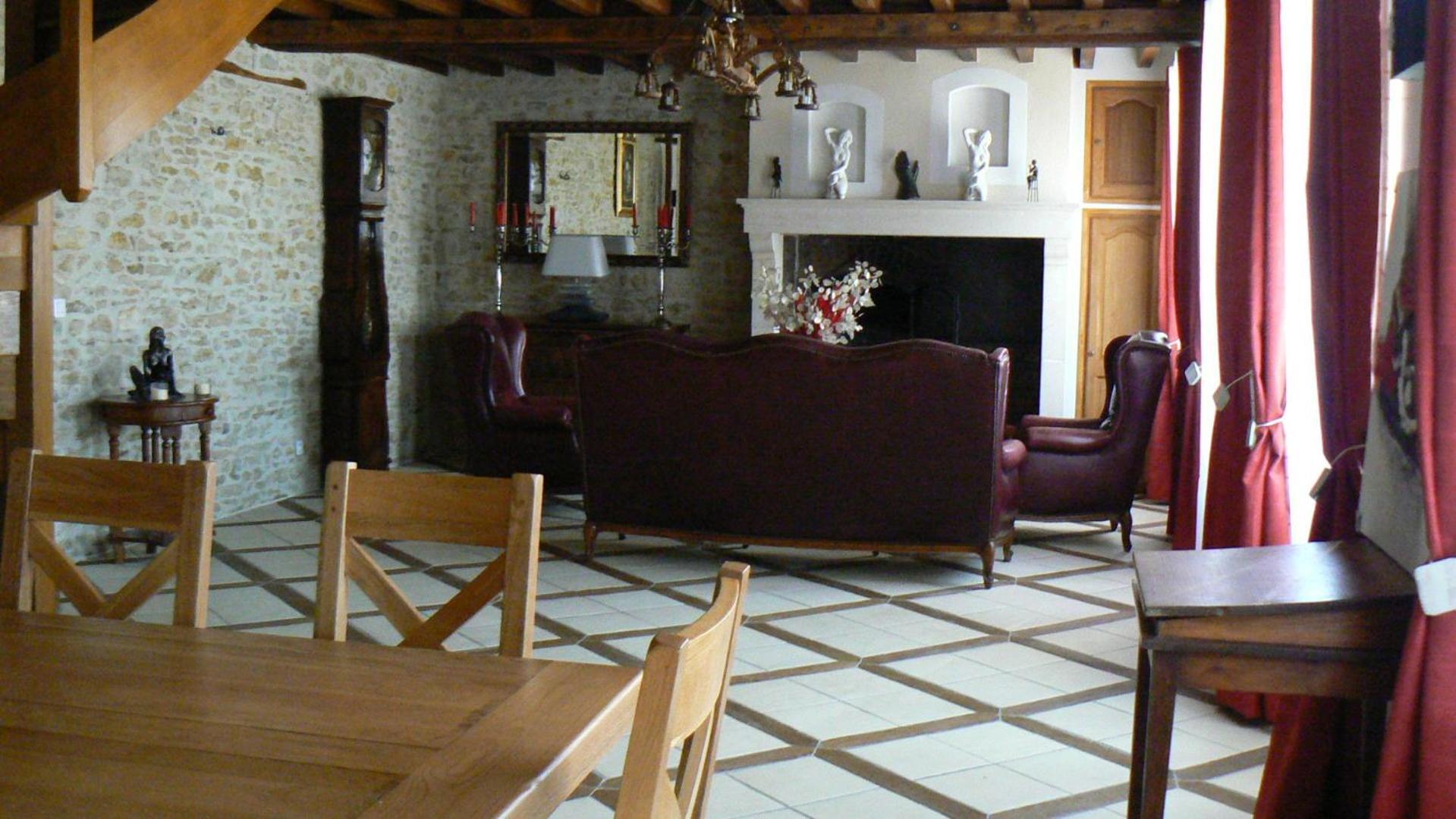 Le Manoir Des Chapelles Bed & Breakfast Venoy Екстериор снимка