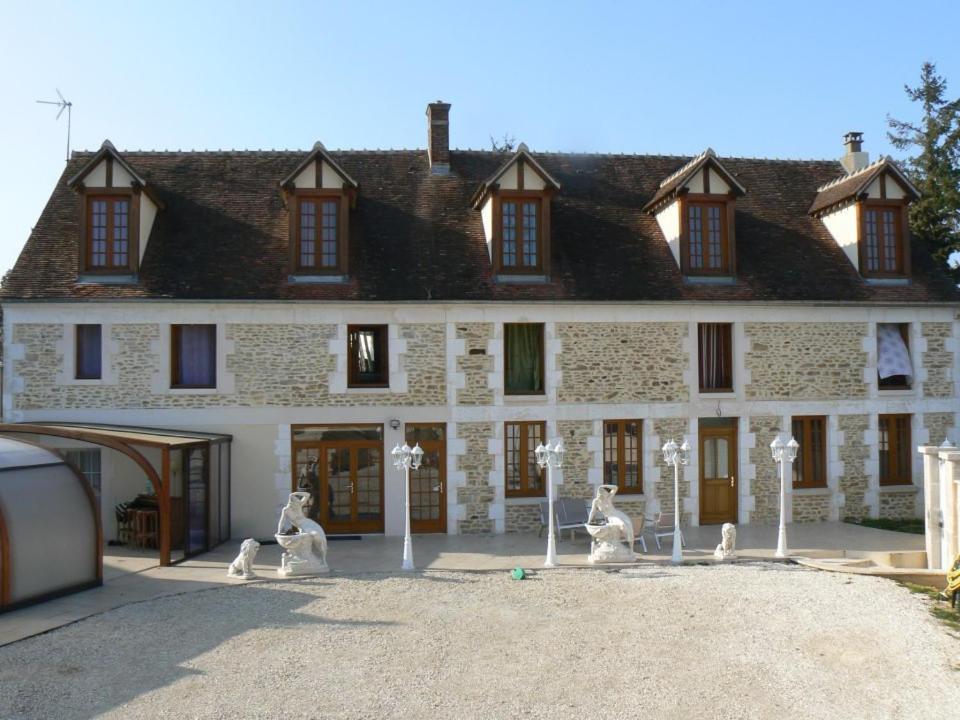 Le Manoir Des Chapelles Bed & Breakfast Venoy Екстериор снимка