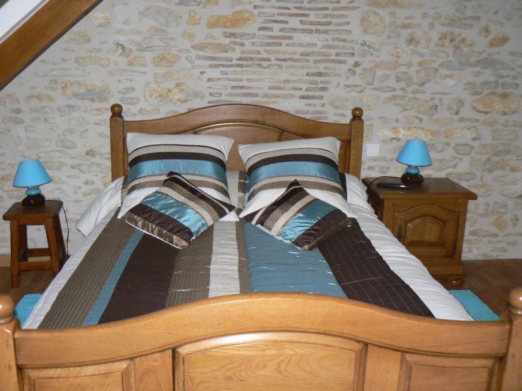 Le Manoir Des Chapelles Bed & Breakfast Venoy Стая снимка