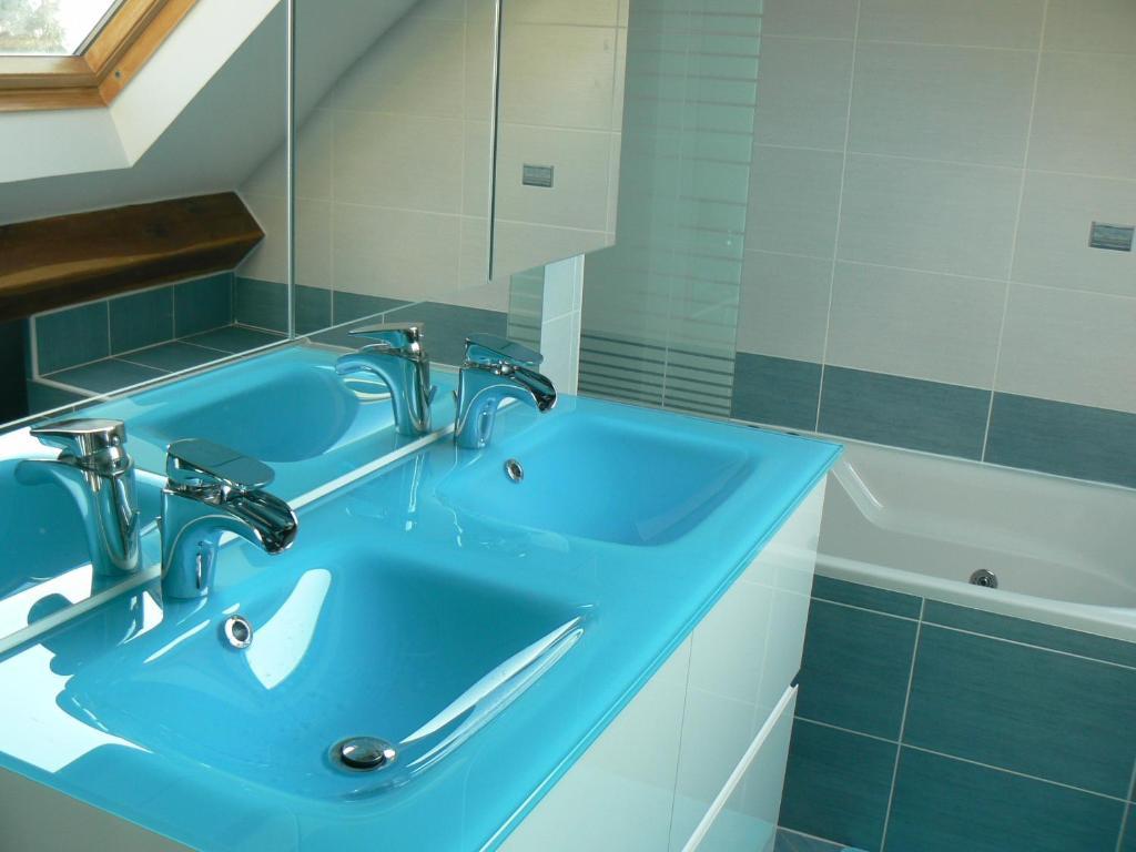 Le Manoir Des Chapelles Bed & Breakfast Venoy Стая снимка