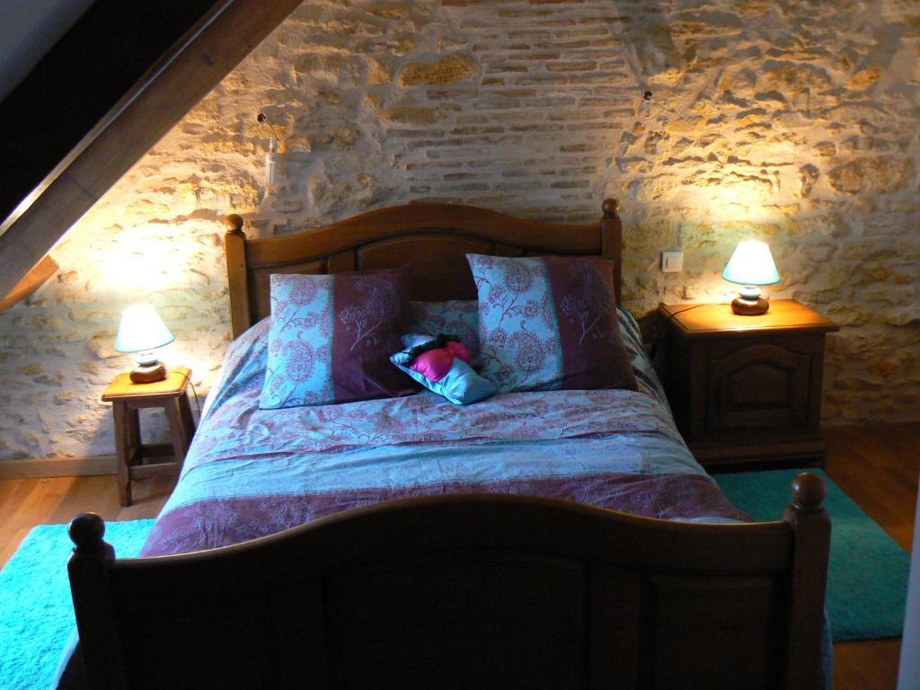 Le Manoir Des Chapelles Bed & Breakfast Venoy Стая снимка
